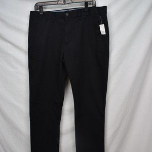 GAP Mens Size 34x30 Slim Mid Rise Chino Pants